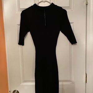 All black ribbed midi dress 🖤